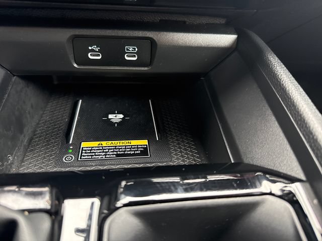 Used 2025 Honda Accord Sport image 32