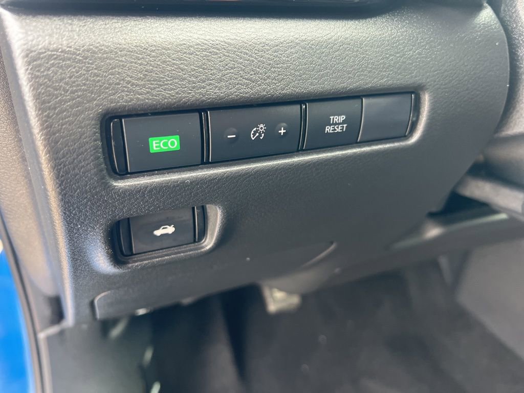 Certified 2023 Nissan Sentra SR w/ Electronics Package image 49