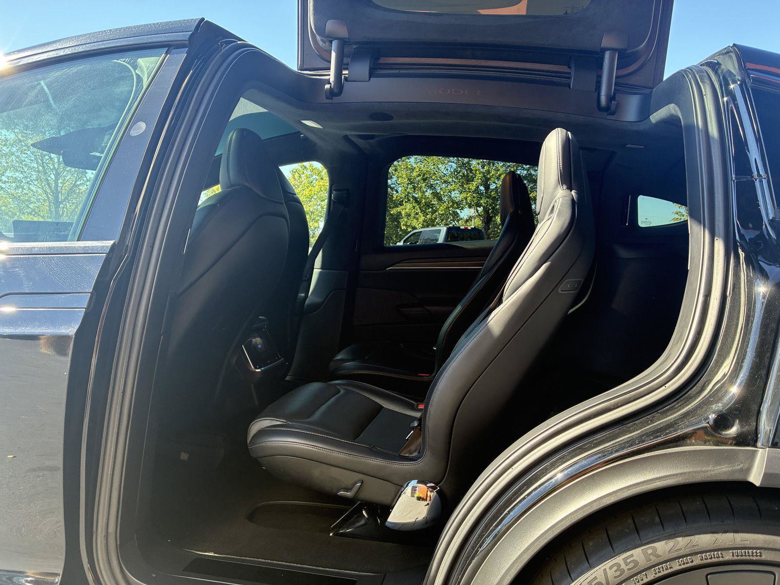 Used 2023 Tesla Model X Plaid AWD/4WD image 19
