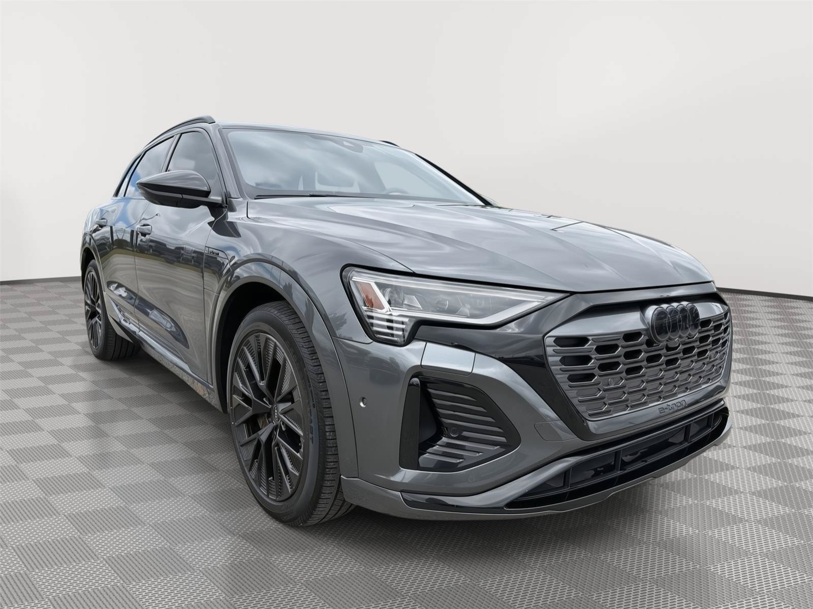 Certified 2024 Audi Q8 e-tron Prestige w/ Prestige Package AWD/4WD image 7
