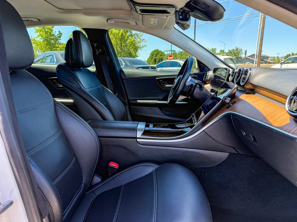 Used 2022 Mercedes-Benz C 300 Sedan image 16