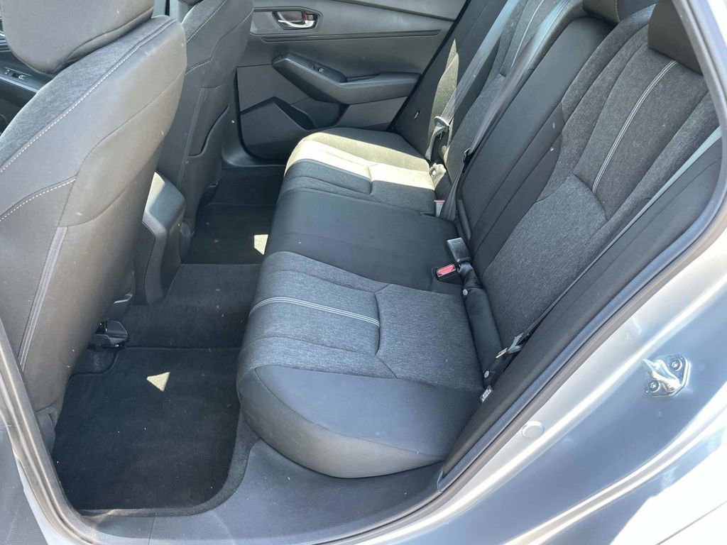 Used 2024 Honda Accord Sport image 11