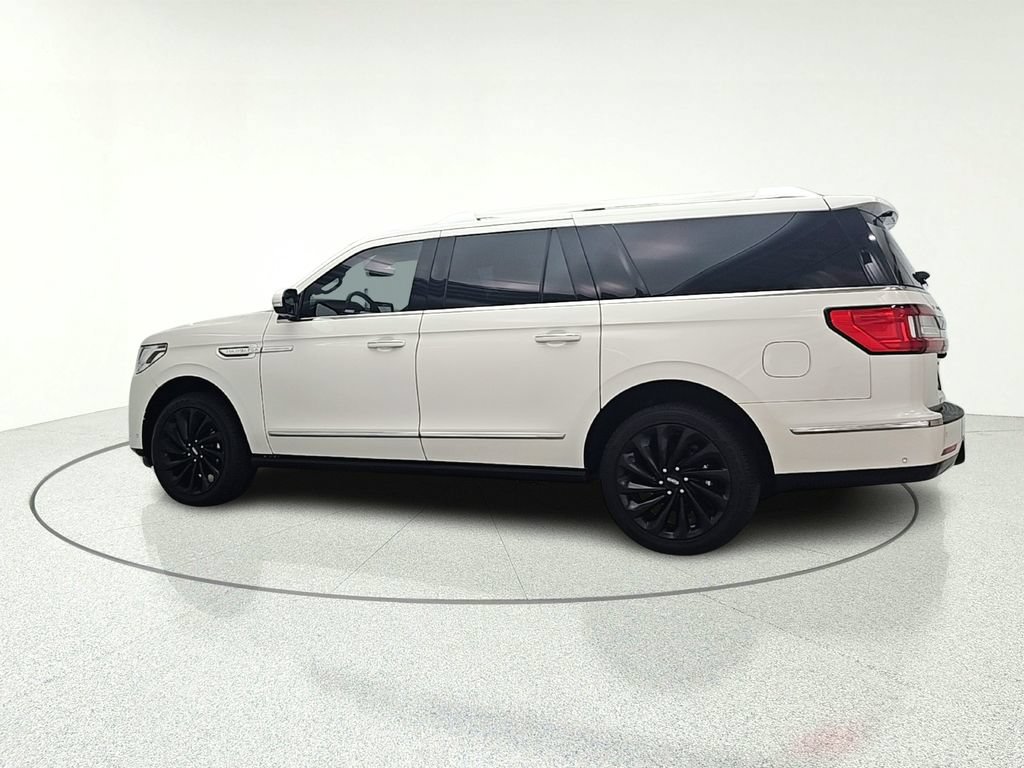 Used 2020 Lincoln Navigator L Reserve w/ Equipment Group 208A Reserve AWD/4WD image 5