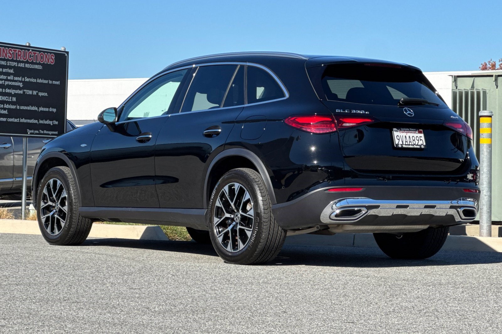 Certified 2025 Mercedes-Benz GLC 350e 4MATIC image 3