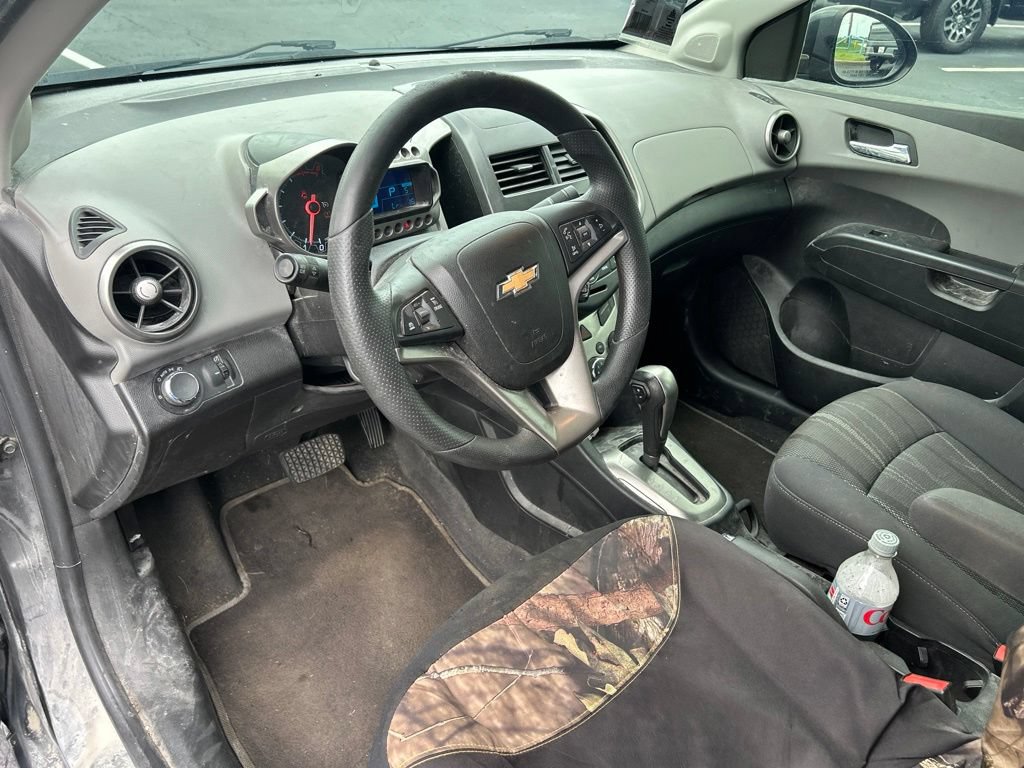 Used 2015 Chevrolet Sonic LT FWD image 13