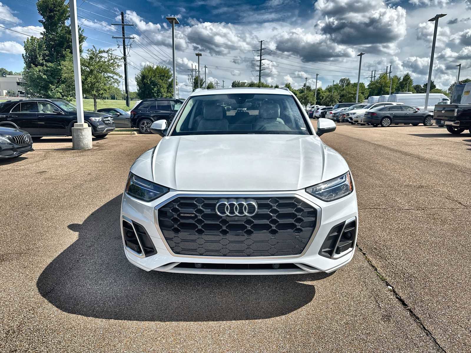Used 2023 Audi Q5 2.0T Premium Plus w/ Premium Plus Package AWD/4WD image 12