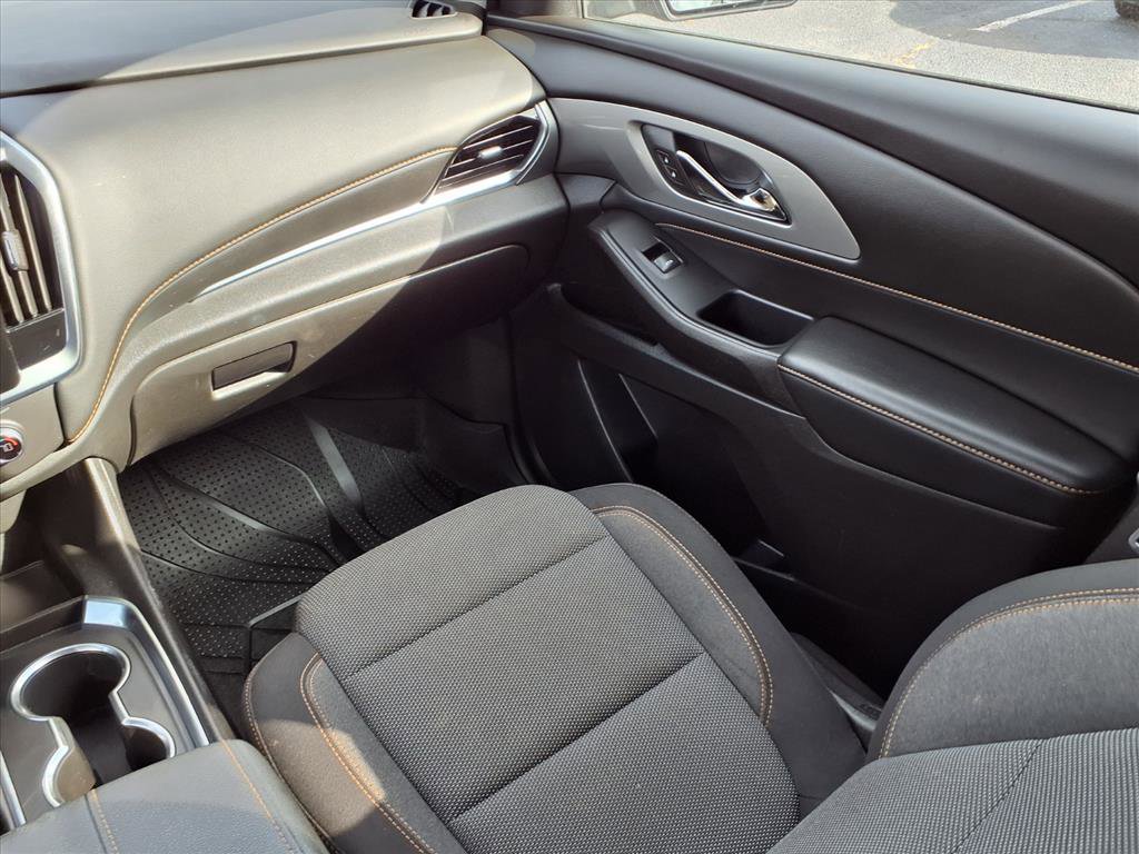 Certified 2021 Chevrolet Traverse LT image 10
