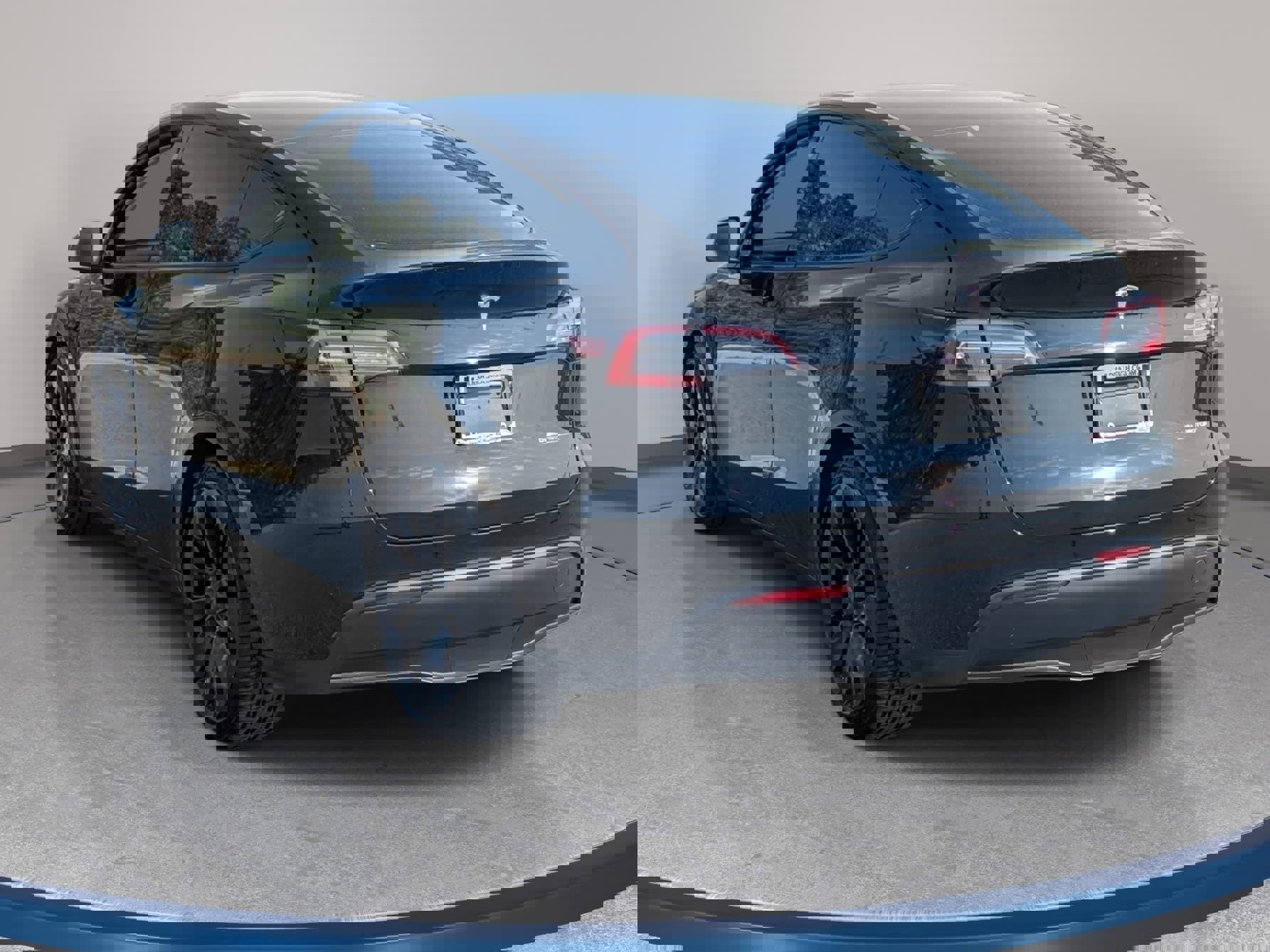 Used 2023 Tesla Model Y Performance image 7