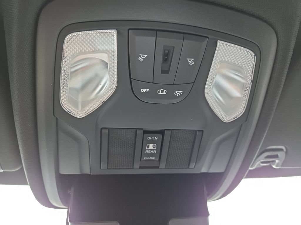 Used 2020 RAM 1500 Big Horn AWD/4WD image 24