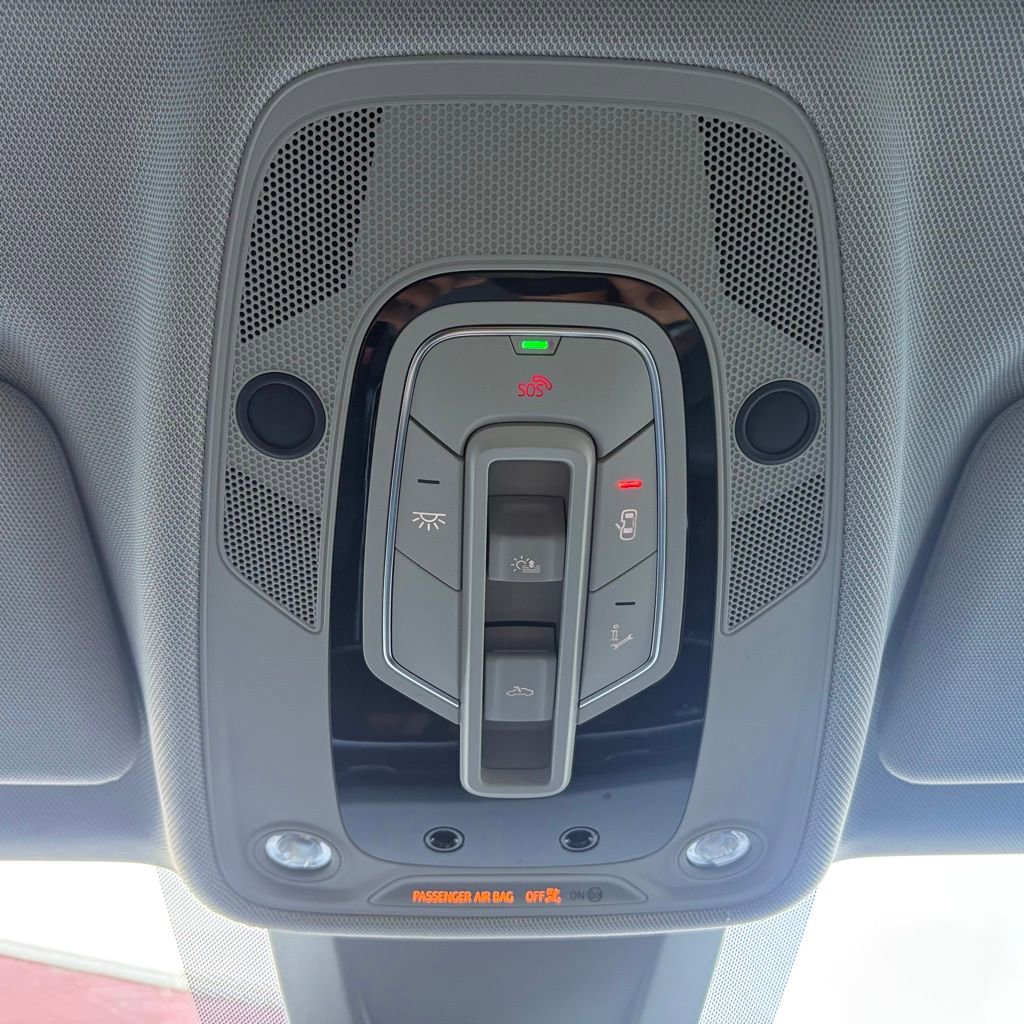 Used 2021 Audi Q8 Premium Plus image 30