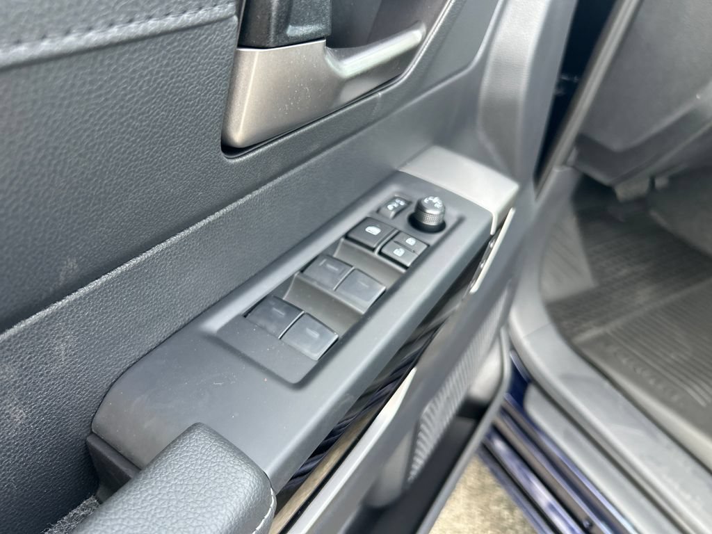 New 2026 Toyota Tundra Limited AWD/4WD image 19