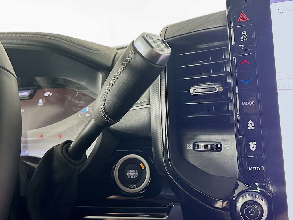 New 2026 RAM 3500 Limited image 12