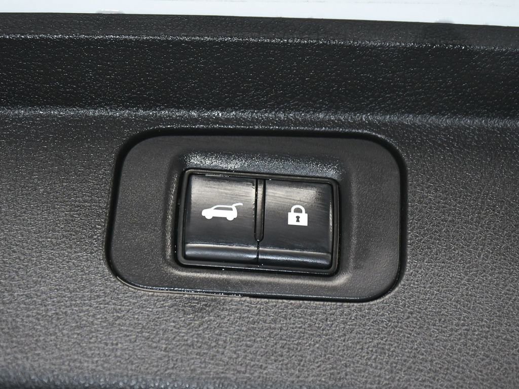 Used 2025 INFINITI QX80 Sensory image 74