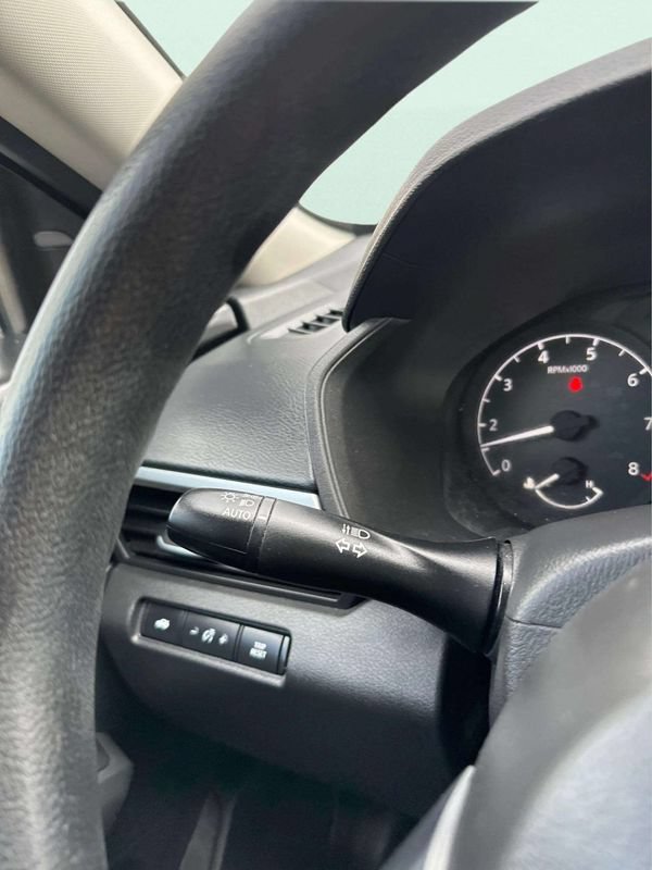 Used 2024 Nissan Altima 2.5 S FWD image 24