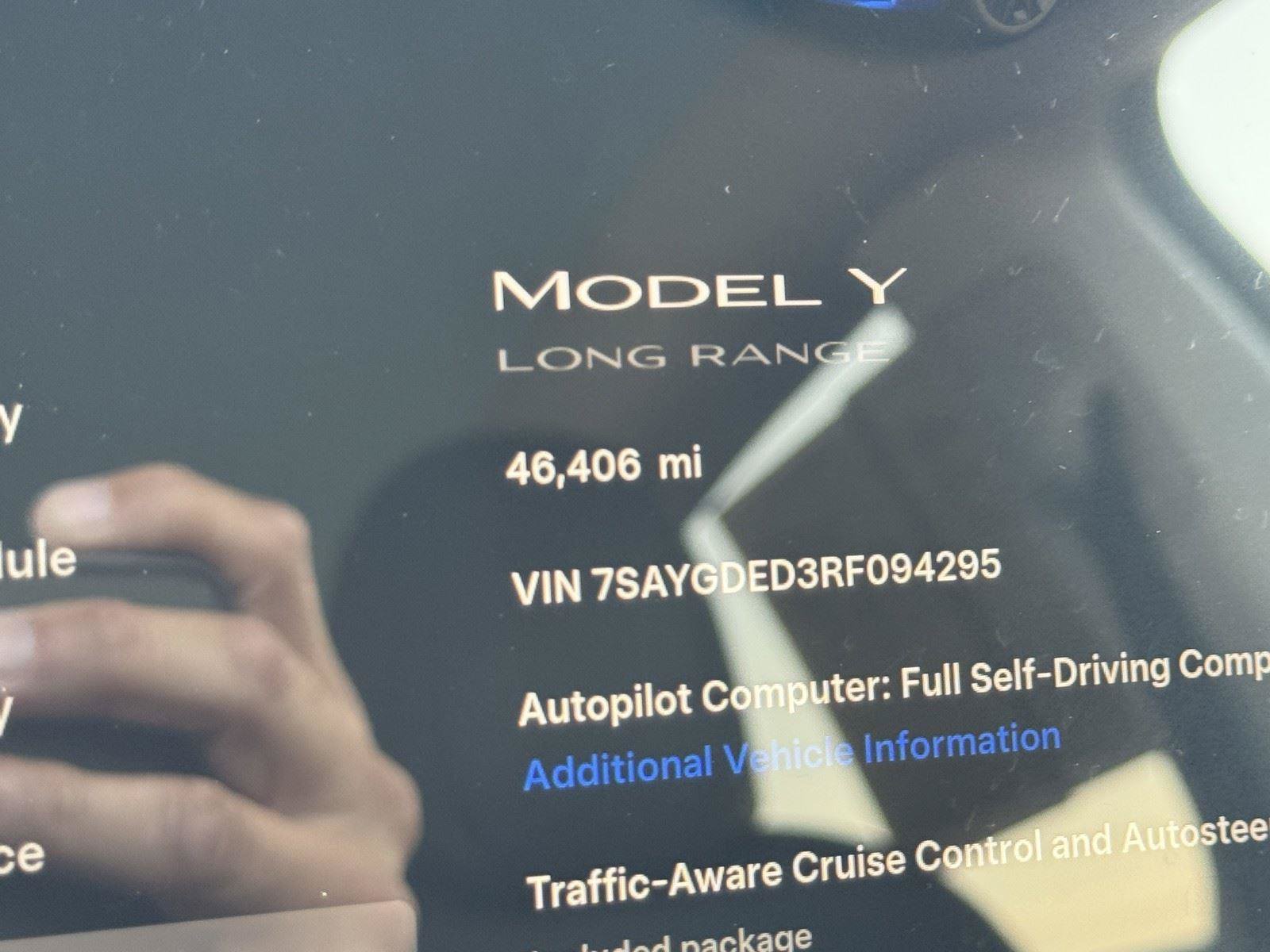 Used 2024 Tesla Model Y Long Range RWD image 17