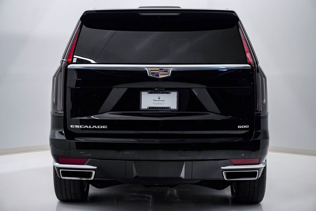 Used 2024 Cadillac Escalade Premium Luxury w/ Performance Package AWD/4WD image 8