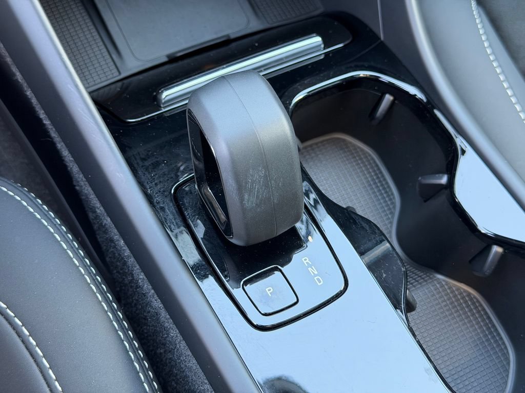 Certified 2023 Volvo C40 P8 Recharge Ultimate AWD/4WD image 36
