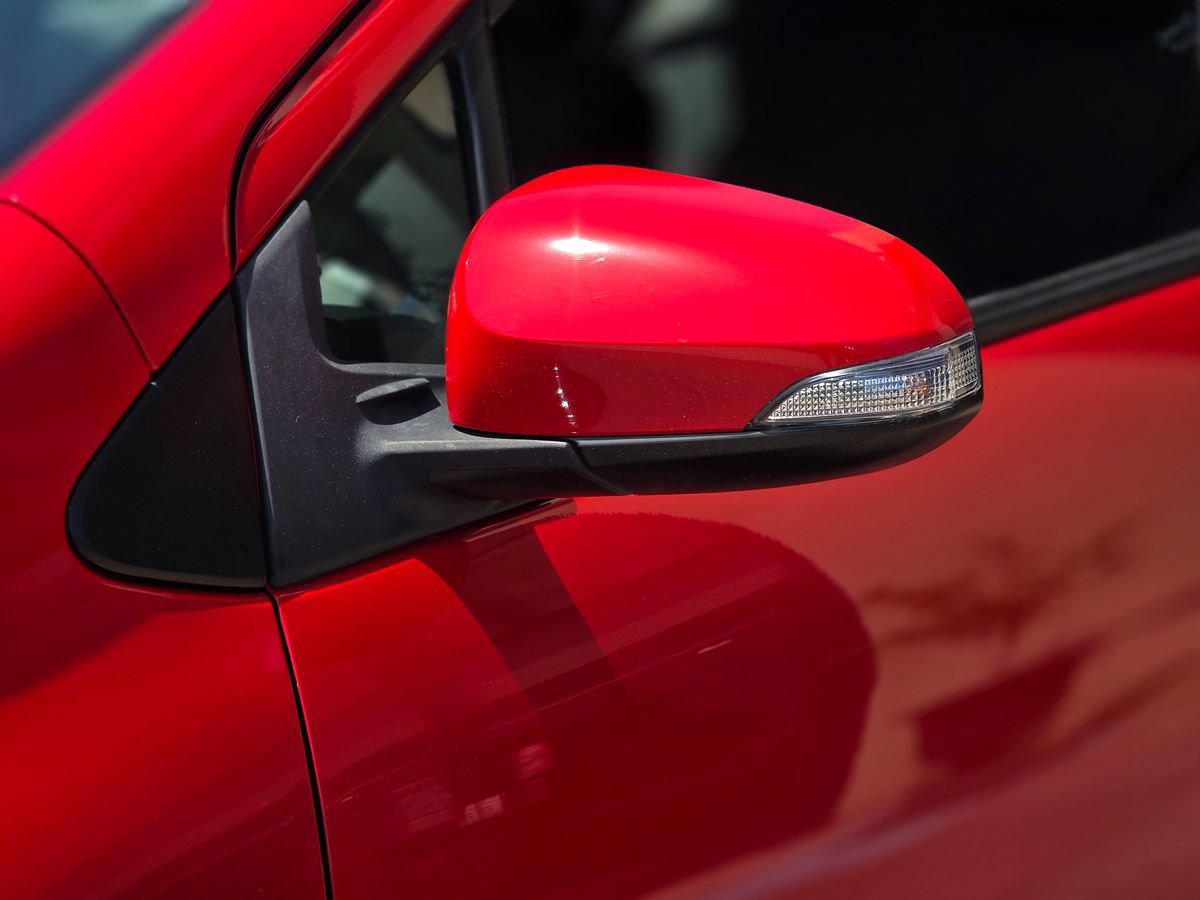 Used 2012 Toyota Prius C Two FWD image 8