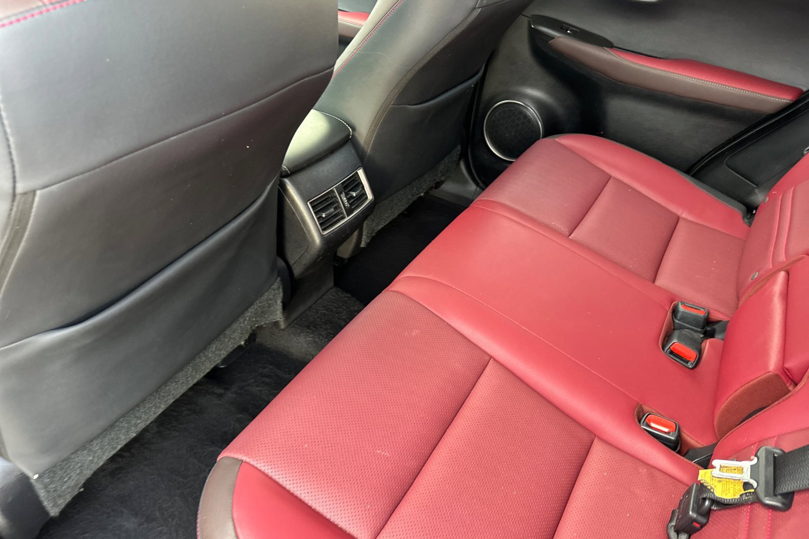 Used 2018 Lexus NX 300h AWD image 4