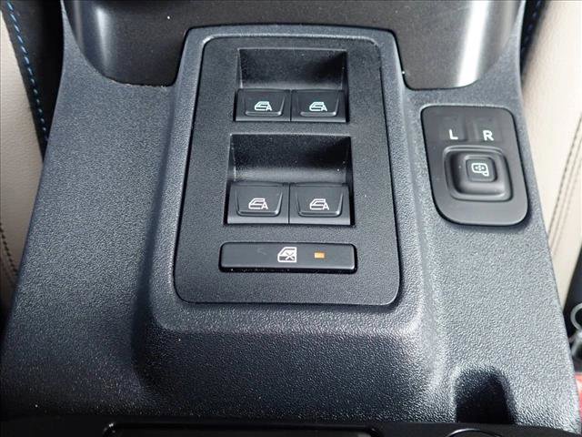 Used 2023 Ford Bronco Wildtrak image 21