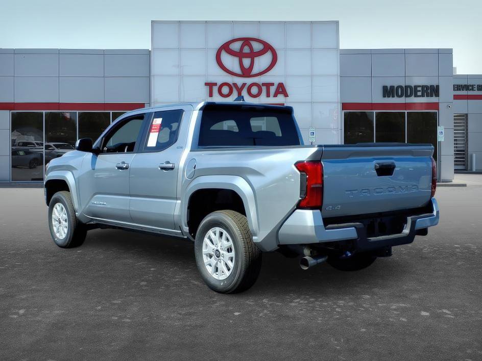New 2026 Toyota Tacoma SR5 AWD/4WD image 4