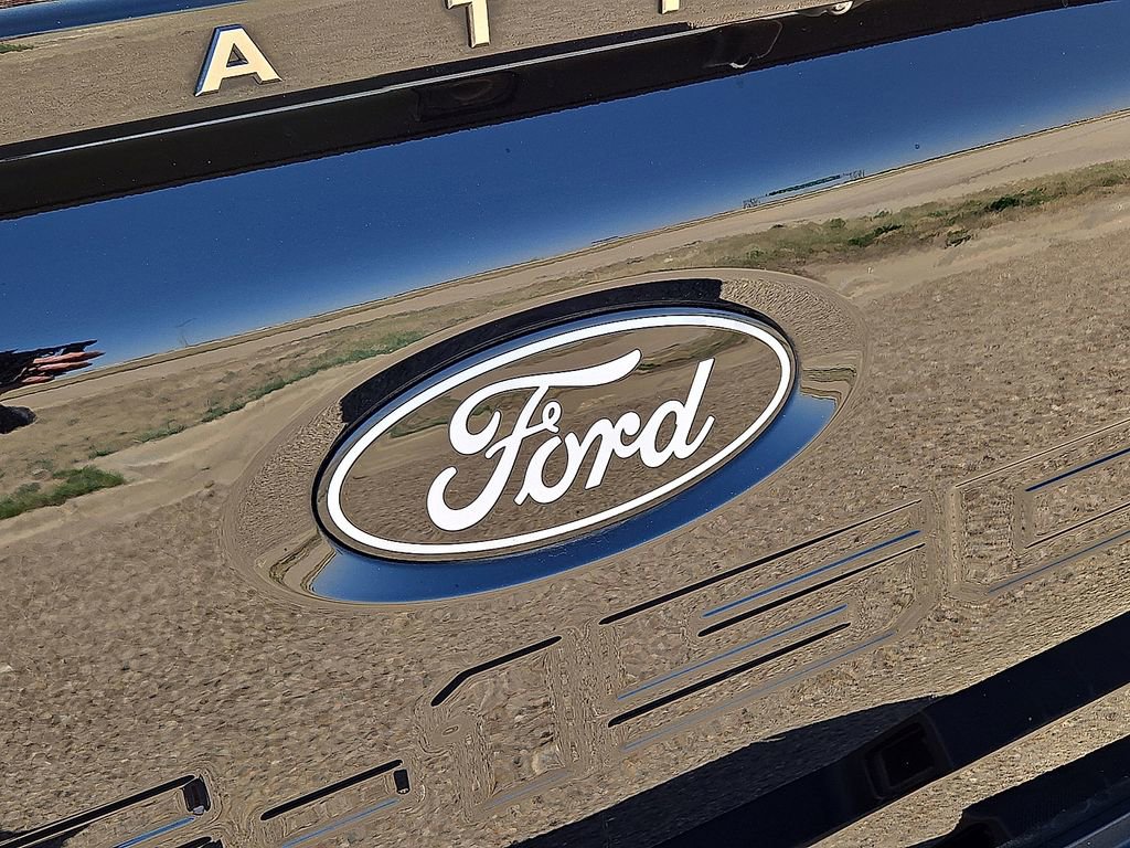 Used 2025 Ford F150 Platinum w/ Equipment Group 702A High image 13