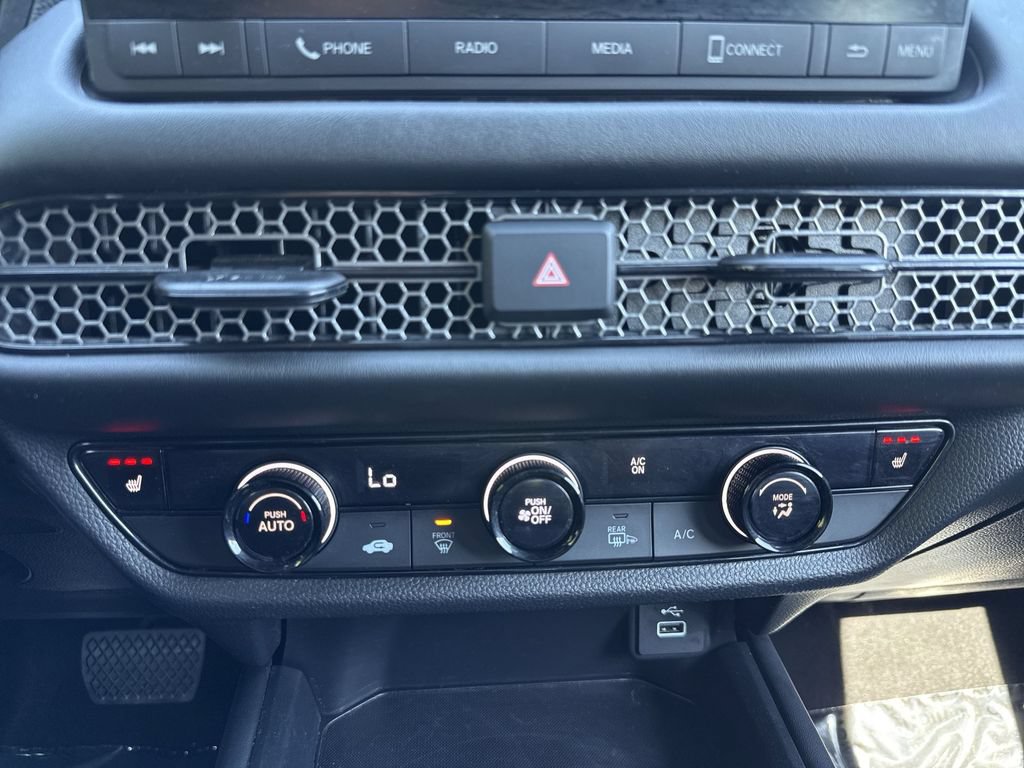 Certified 2024 Honda HR-V Sport image 16