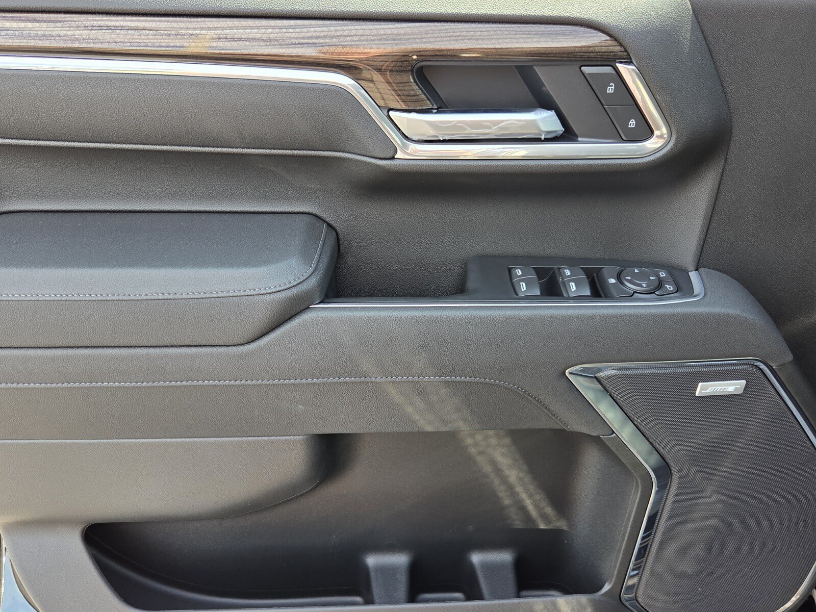 New 2026 Chevrolet Silverado 1500 LT Trail Boss w/ LT Trail Boss Premium Package AWD/4WD image 11