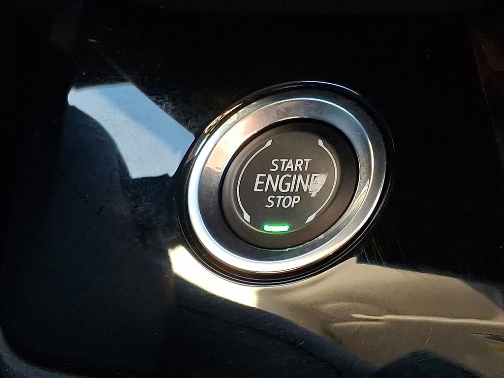 Certified 2025 Buick Envision Sport Touring image 22