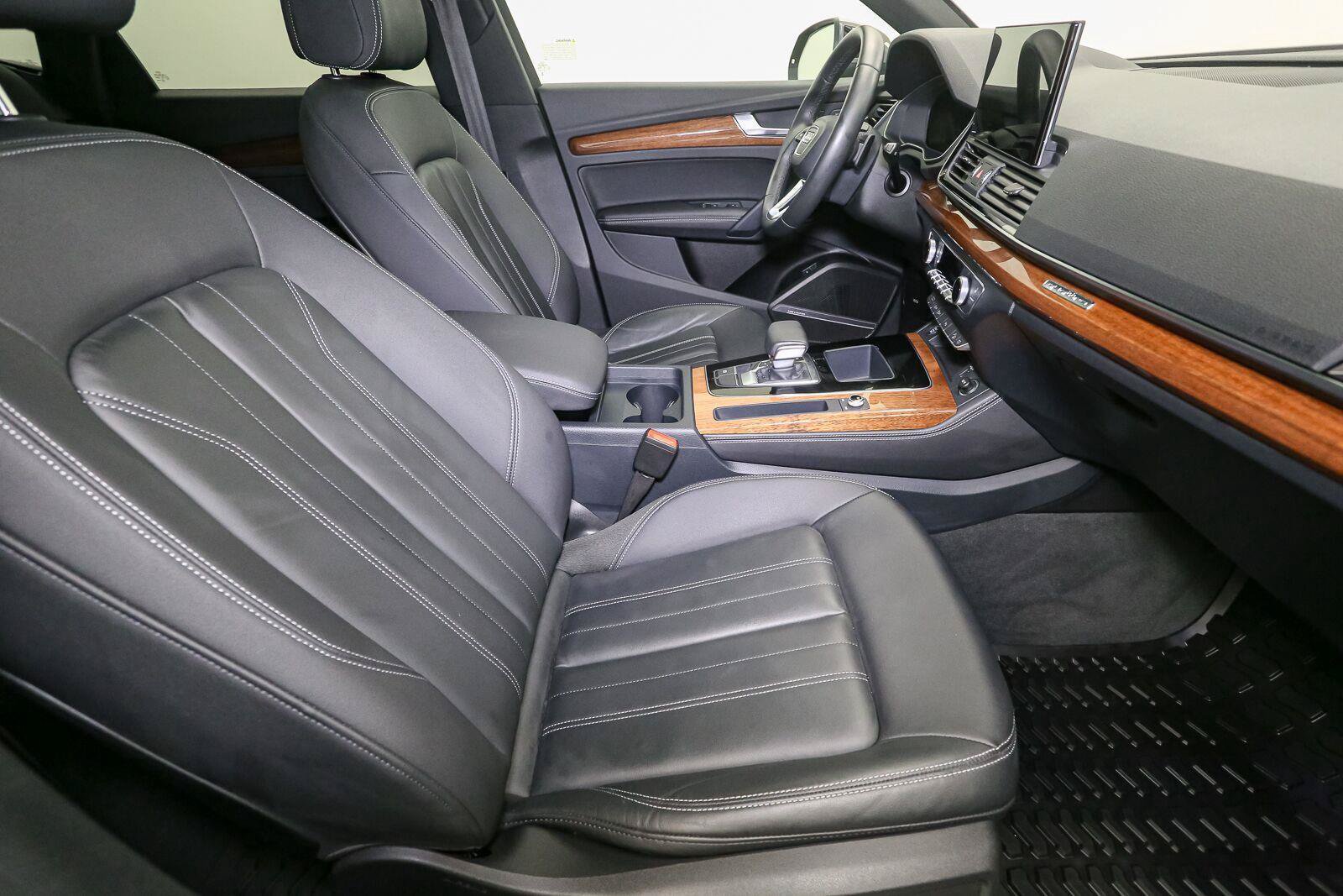 Used 2023 Audi Q5 2.0T Premium Plus w/ Premium Plus Package AWD/4WD image 21