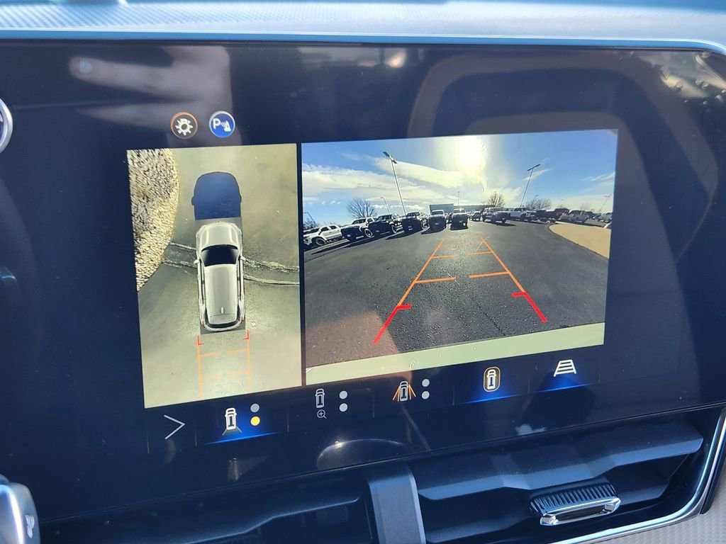 New 2026 Chevrolet Equinox ACTIV w/ Convenience Package III image 18