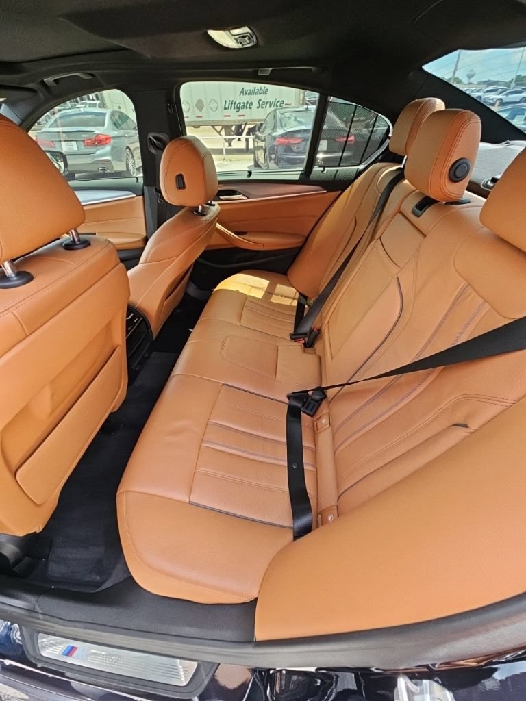 Used 2019 BMW 530e w/ M Sport Package RWD image 20