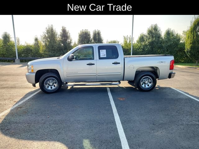 Used 2010 Chevrolet Silverado 1500 LS AWD/4WD image 4