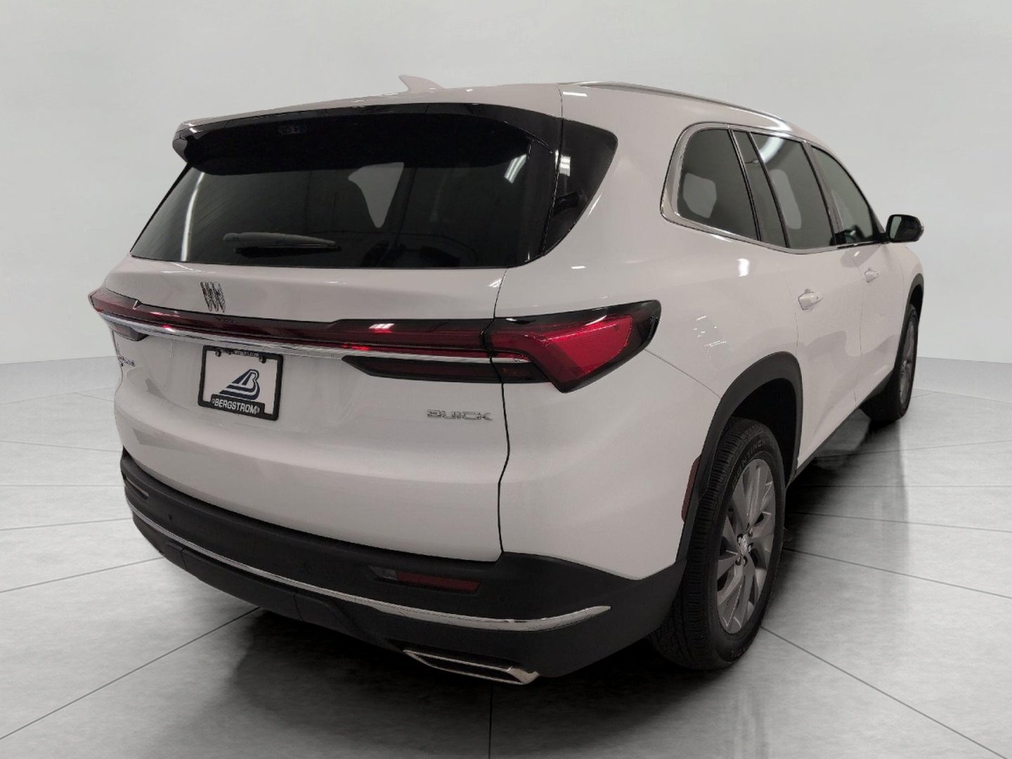 Used 2026 Buick Enclave Preferred w/ Power Package AWD/4WD image 19