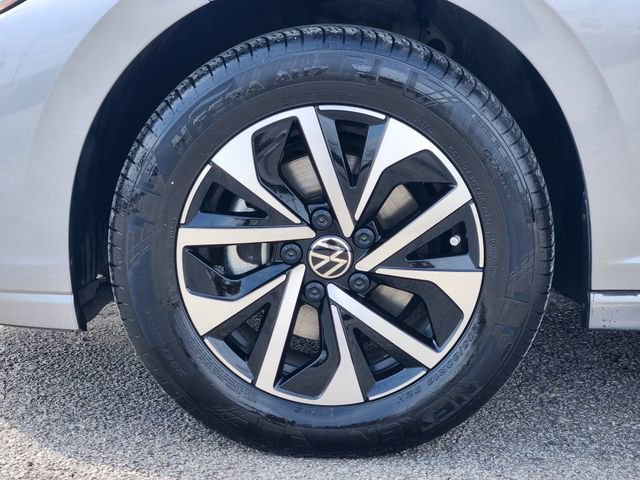 Used 2025 Volkswagen Jetta S image 10