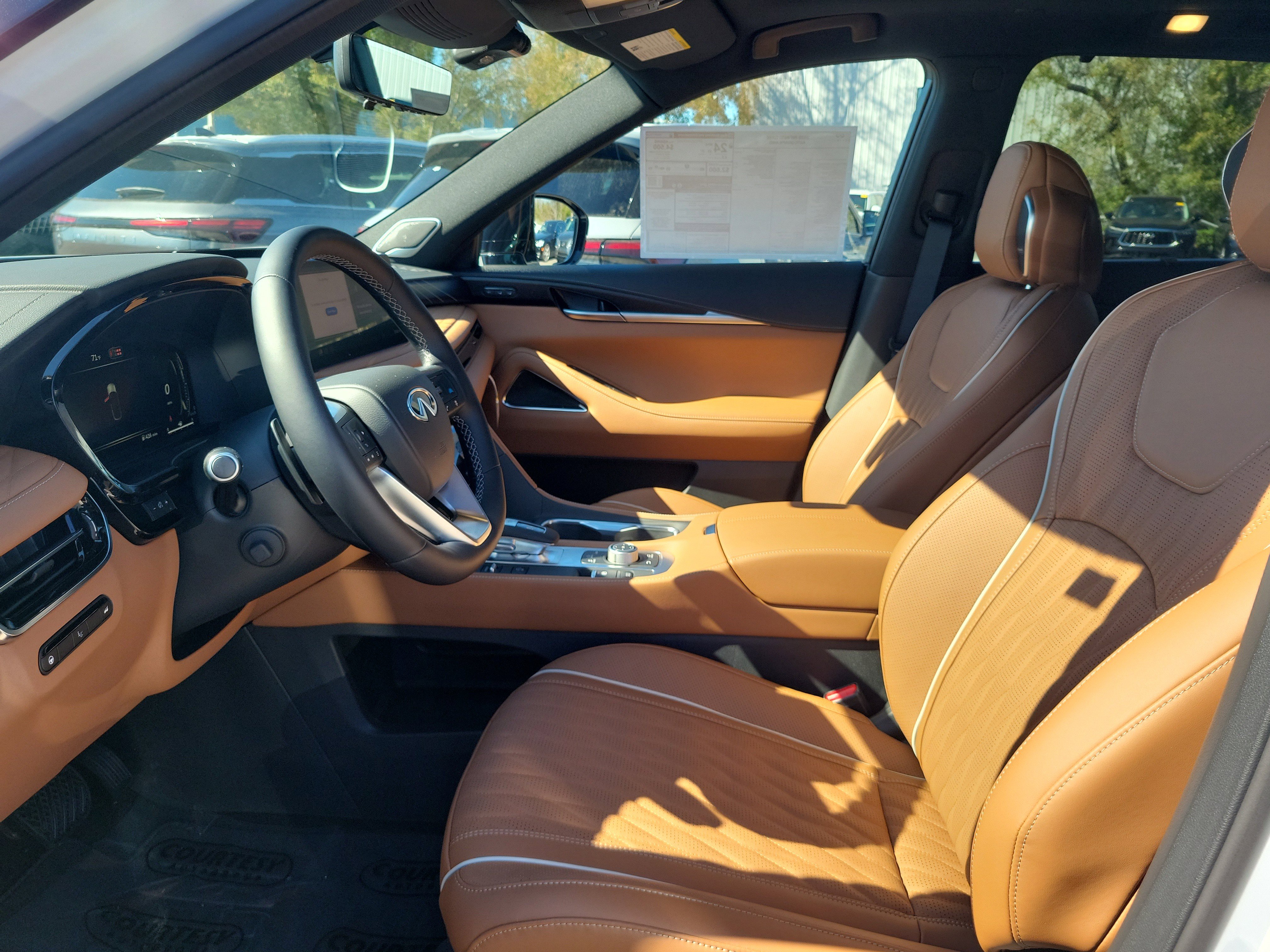 New 2026 INFINITI QX60 Autograph w/ Dark Cargo Package image 25