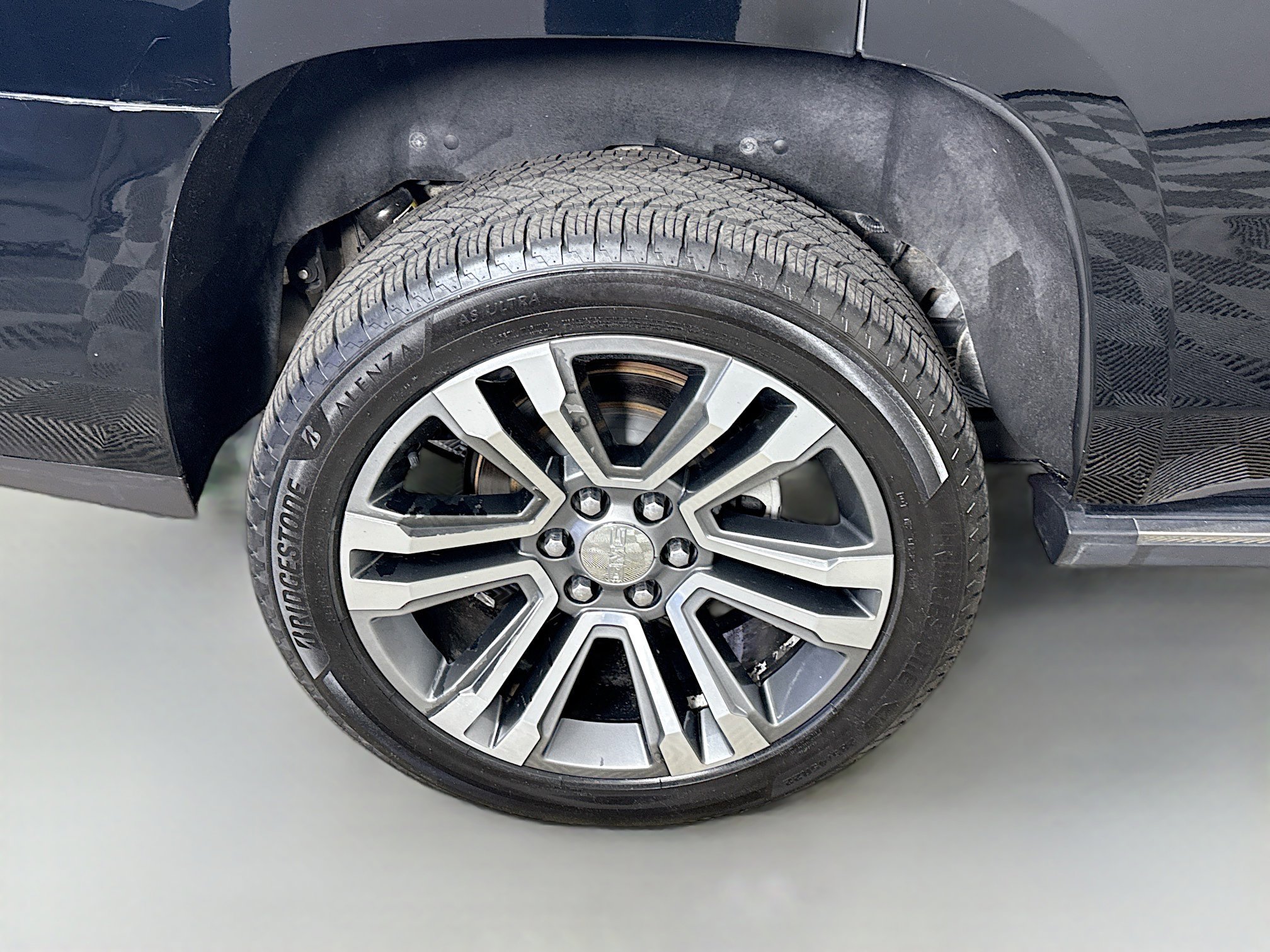 Used 2017 GMC Yukon Denali w/ Open Road Package image 33