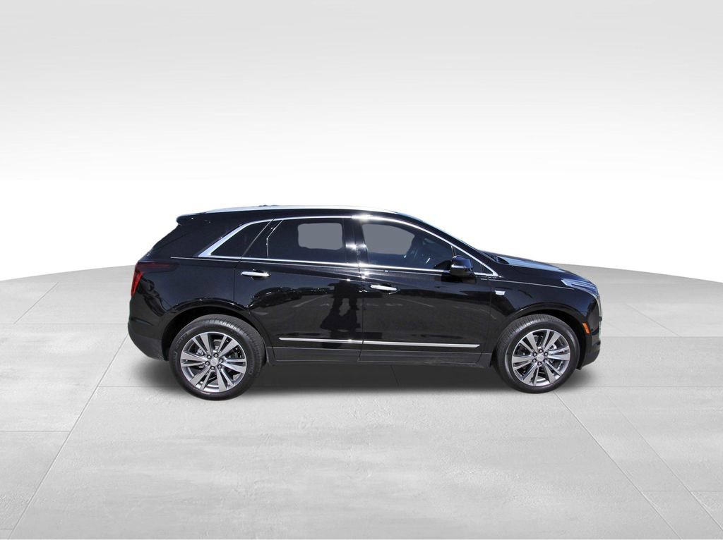 Certified 2025 Cadillac XT5 Premium Luxury image 5