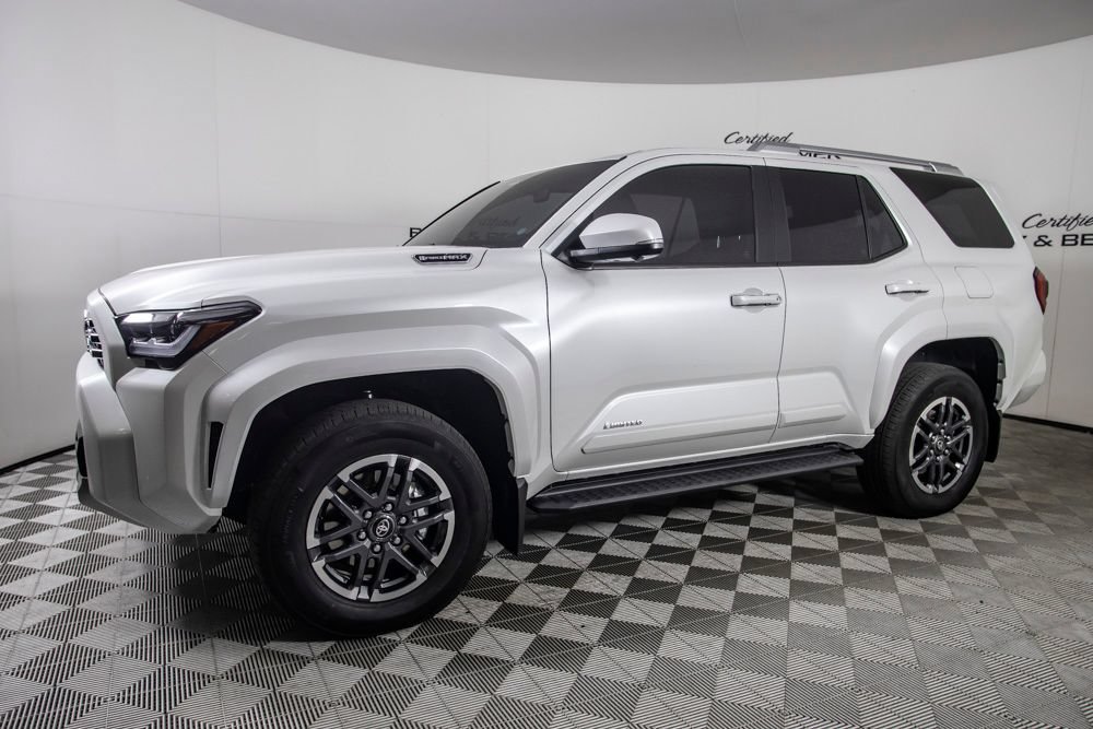 Used 2026 Toyota 4Runner Limited AWD/4WD image 9