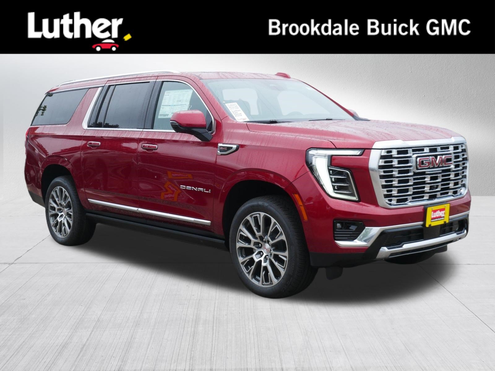 New 2026 GMC Yukon XL Denali w/ Denali Reserve Package AWD/4WD image 1