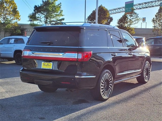 Used 2020 Lincoln Navigator Black Label w/ Cargo Convenience Package image 2