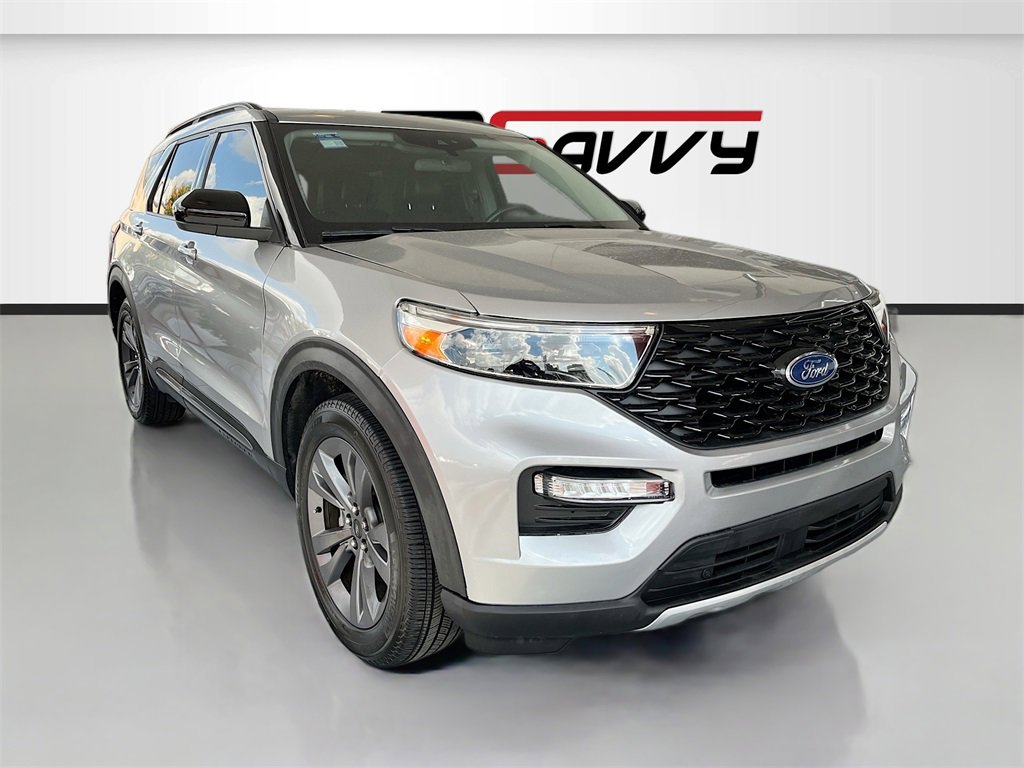 Used 2023 Ford Explorer XLT w/ Equipment Group 202A image 1