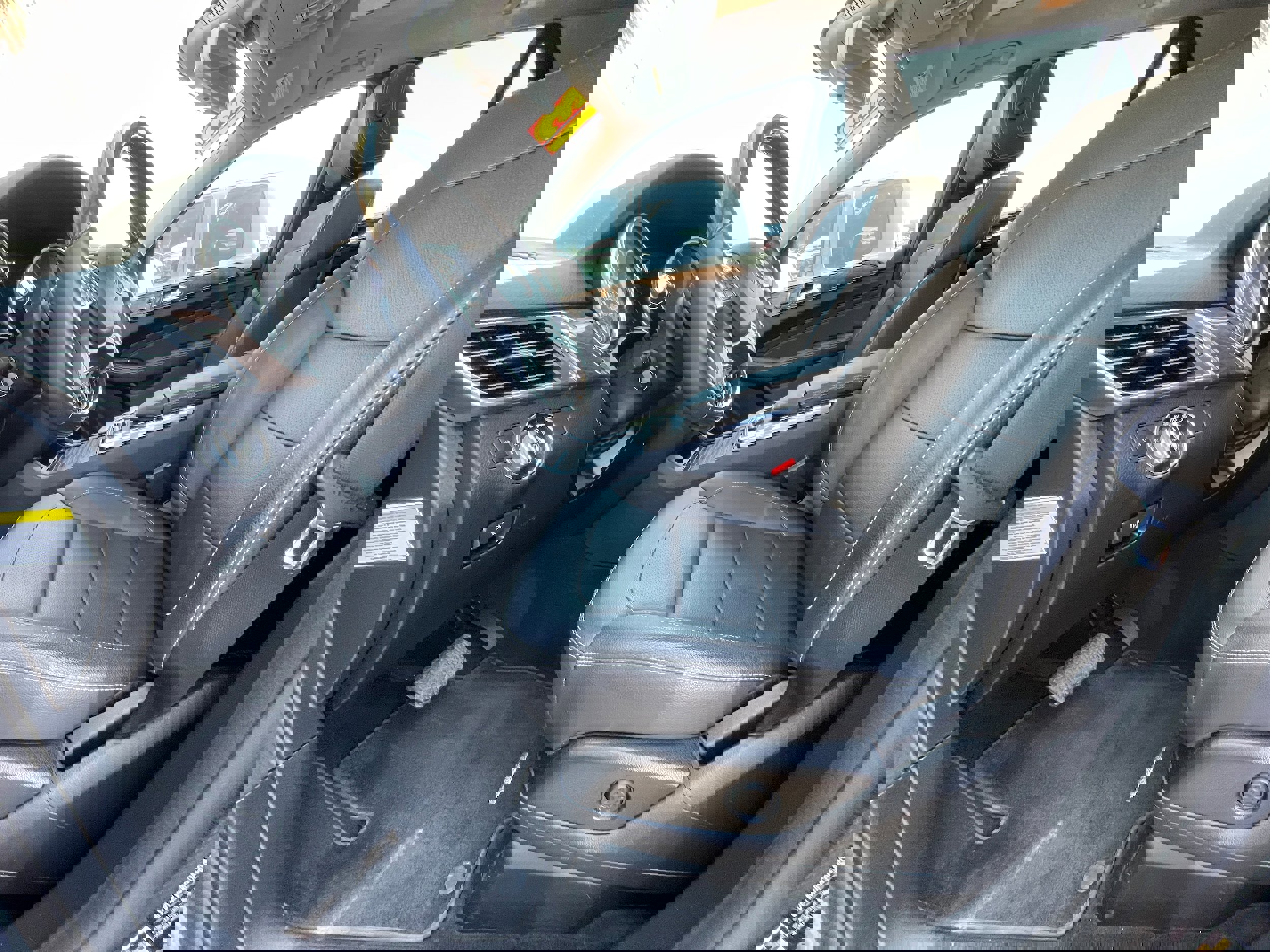 Used 2013 Mercedes-Benz ML 350 BlueTEC 4MATIC image 11