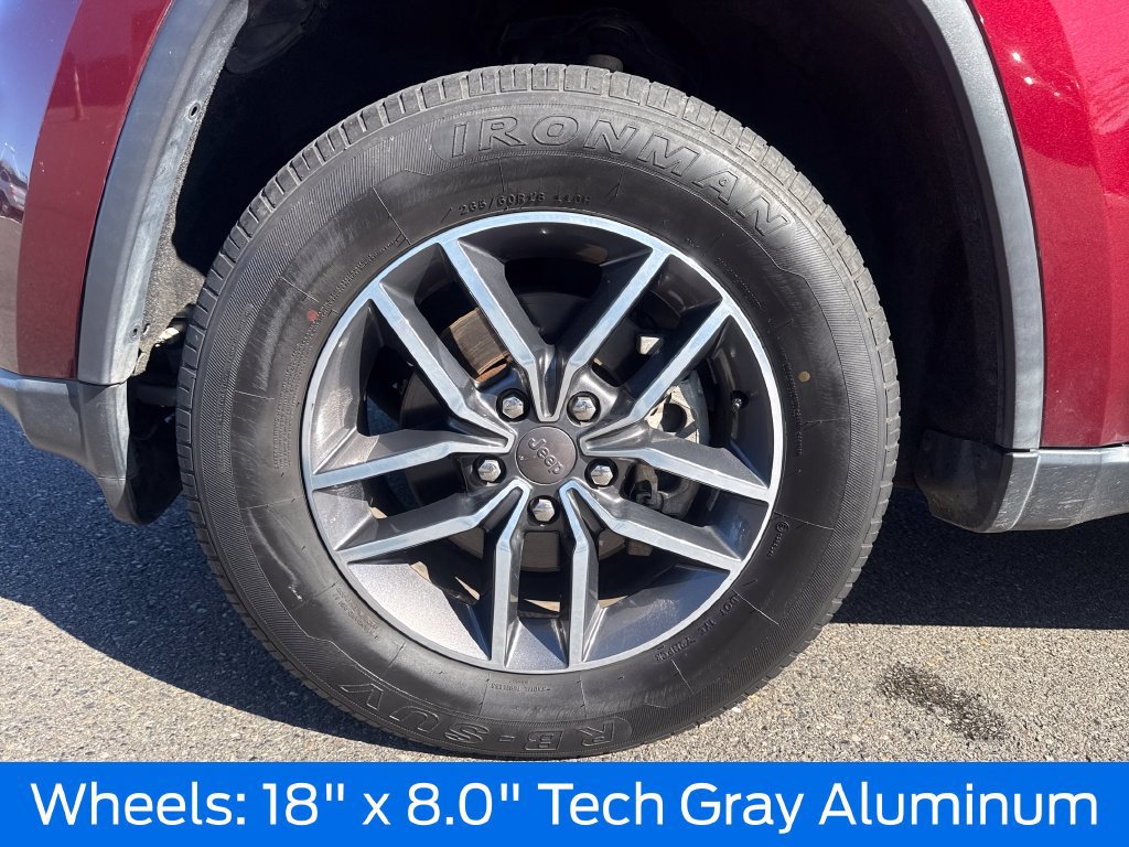 Used 2019 Jeep Grand Cherokee Limited AWD/4WD image 14