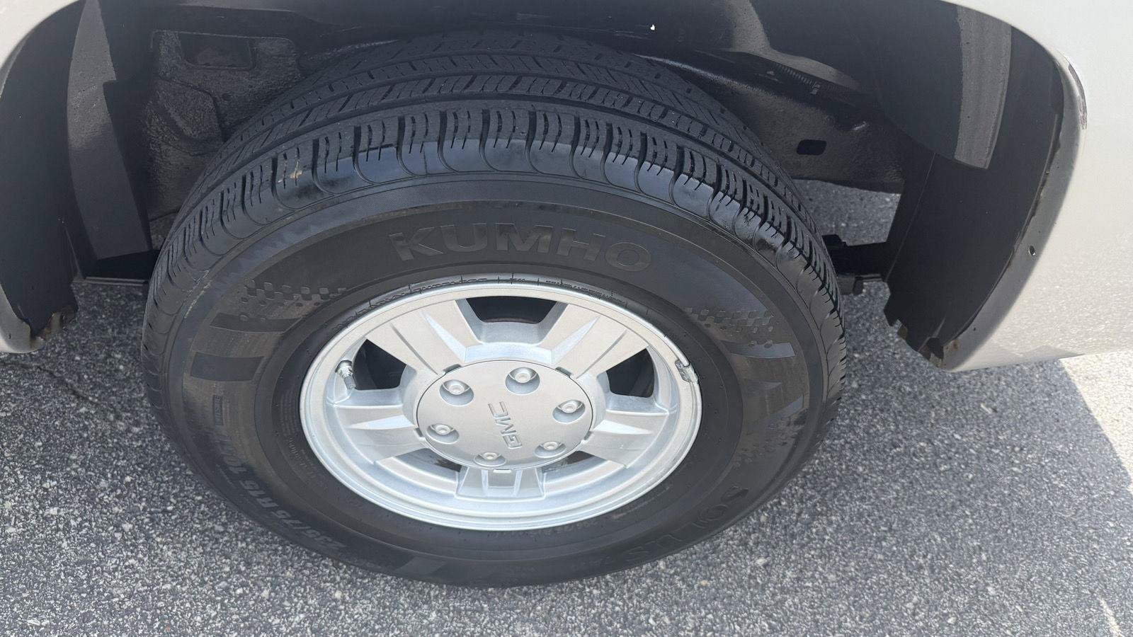 Used 2007 GMC Canyon SLE w/ Power Convenience Package RWD image 12