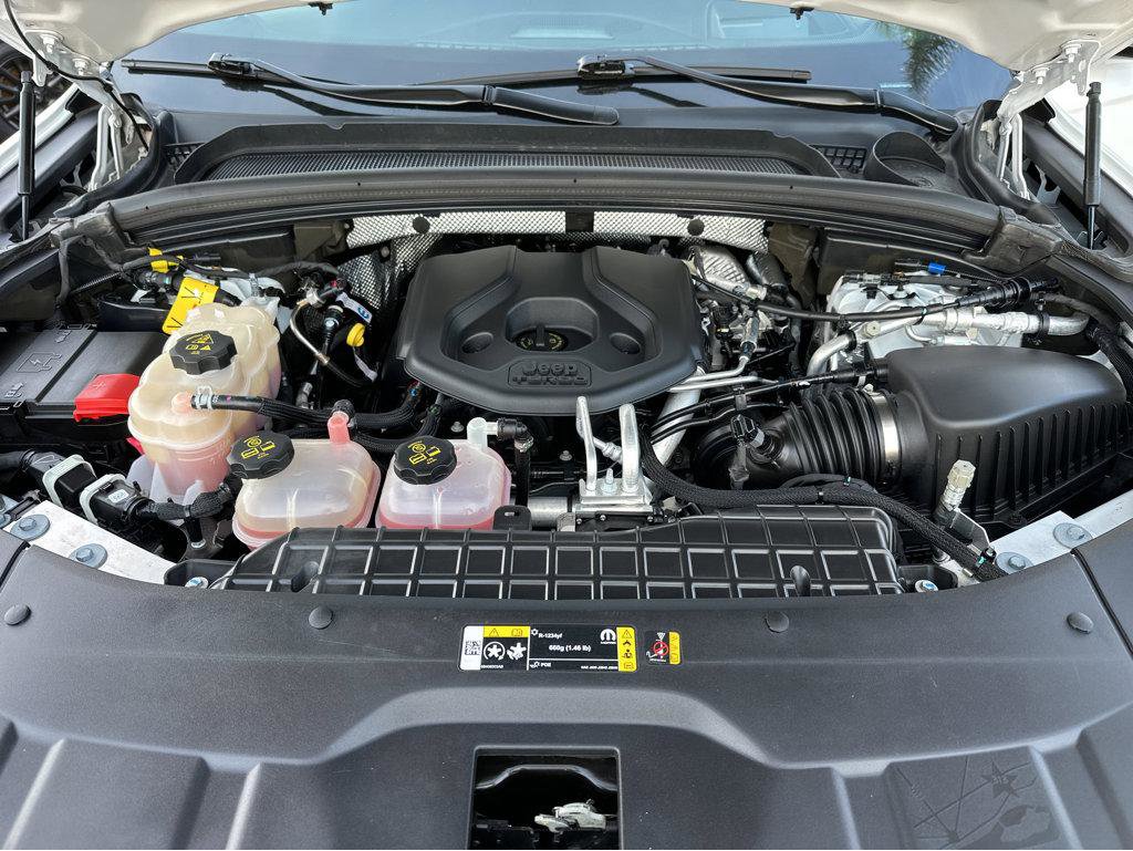 Used 2022 Jeep Grand Cherokee Summit w/ Advanced Protech Group IV image 48