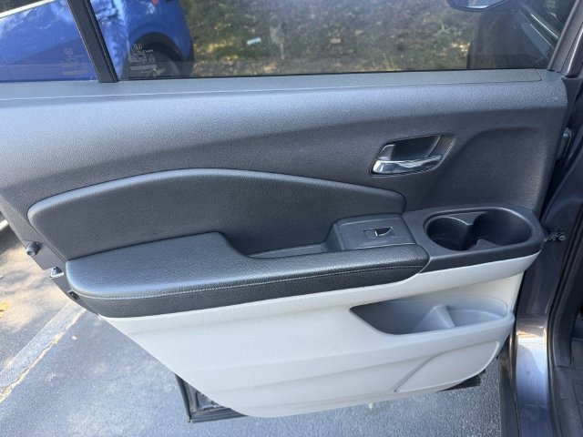 Used 2018 Honda Pilot LX image 19