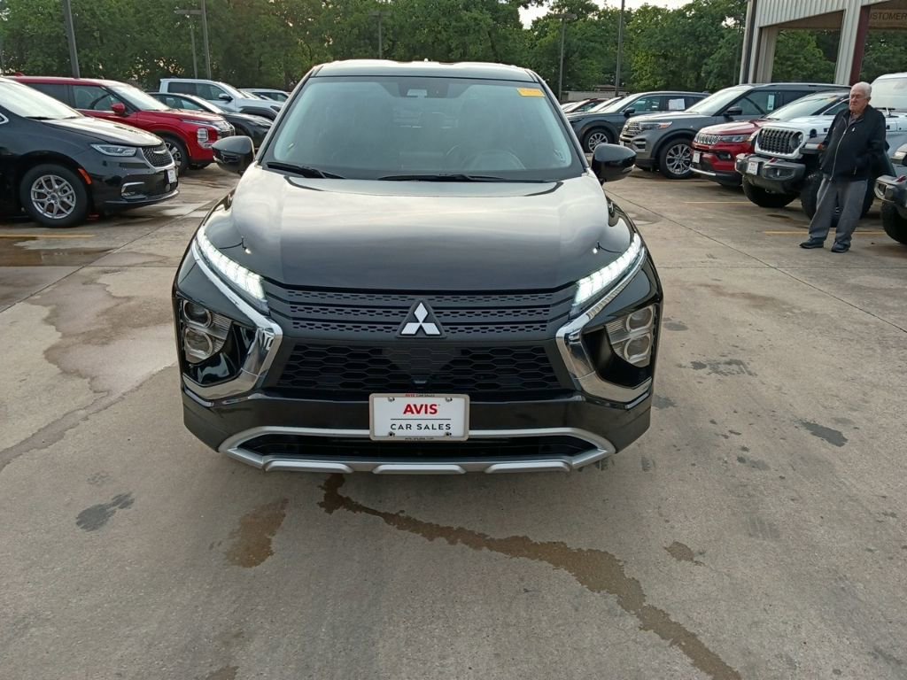 Used 2025 Mitsubishi Eclipse Cross SE AWD/4WD image 5