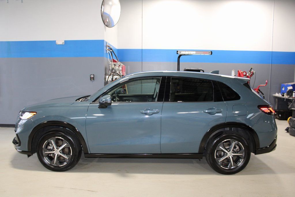 Used 2025 Honda HR-V EX-L image 15