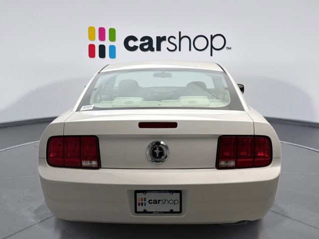 Used 2006 Ford Mustang Coupe image 4